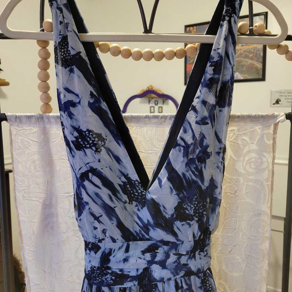 Rent the runway sz 10 Donna Karan blue and white … - image 8