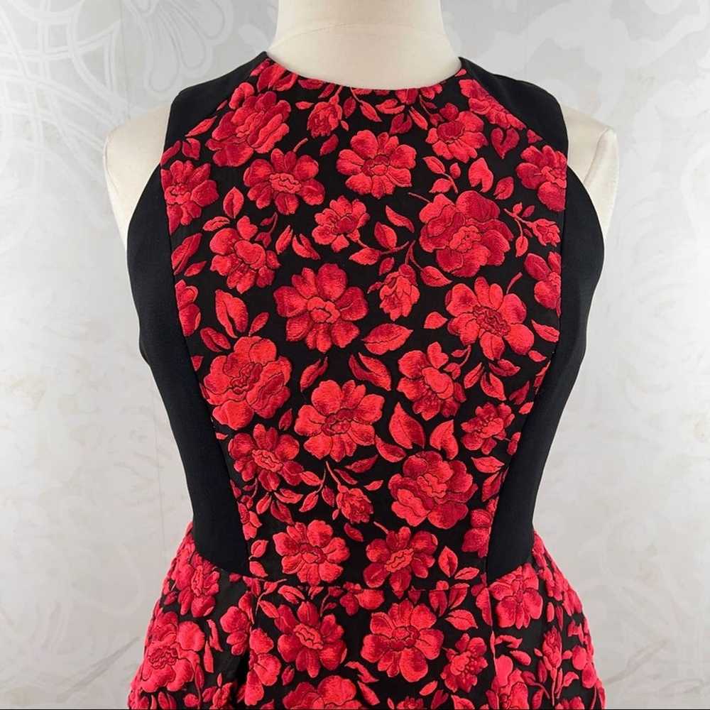 Carmen Marc Valvo red-orange black floral sheath … - image 2