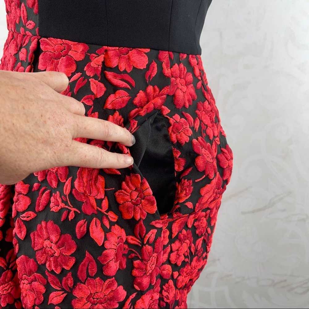 Carmen Marc Valvo red-orange black floral sheath … - image 5