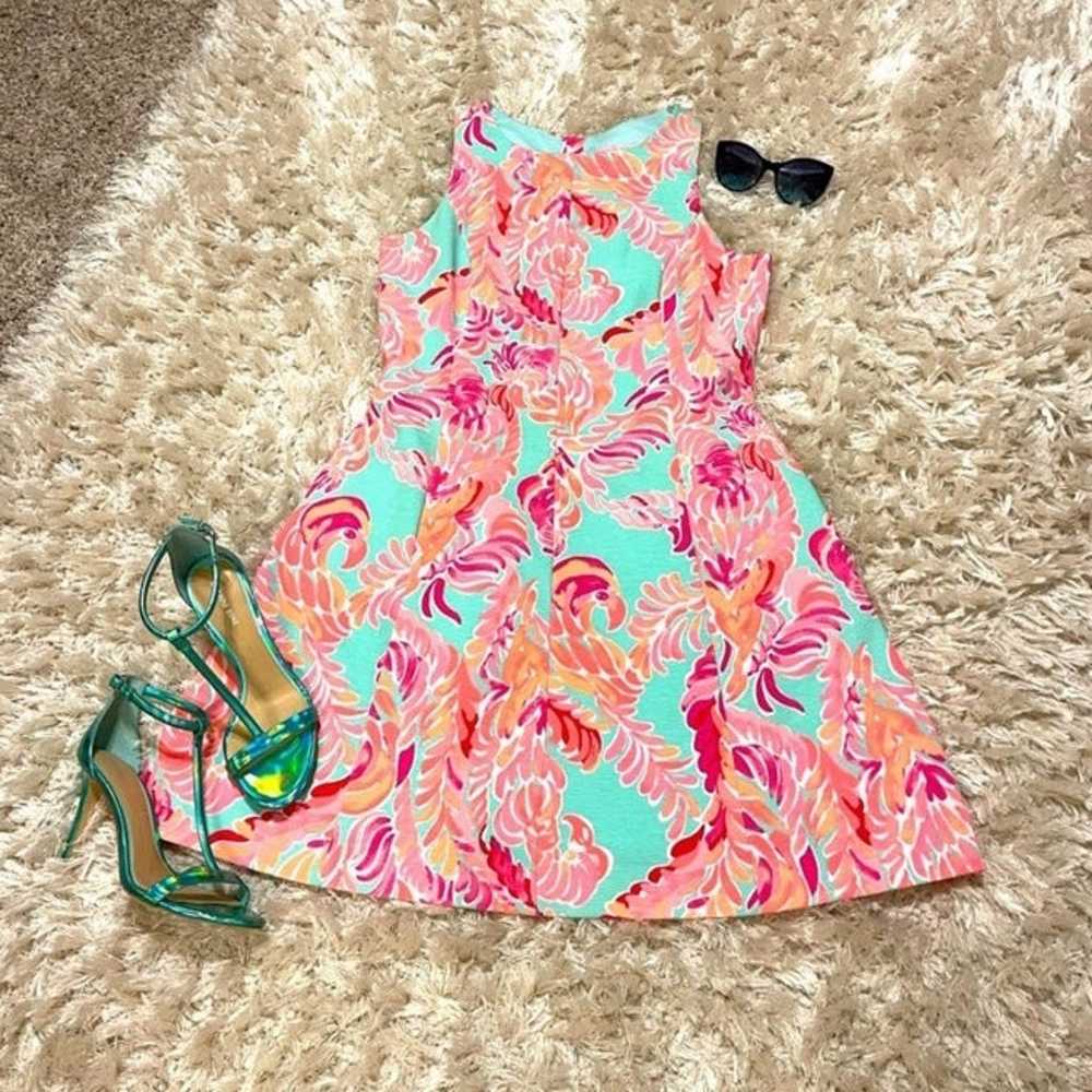 Gently Used Lilly Pulitzer Love Birds Cove Fit & … - image 3