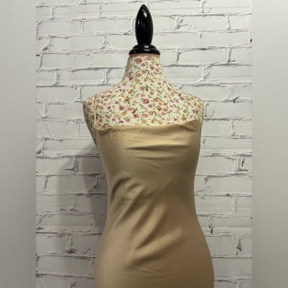 Show me your MUMU Tuscany Maxi Slip Dress in gold - image 2