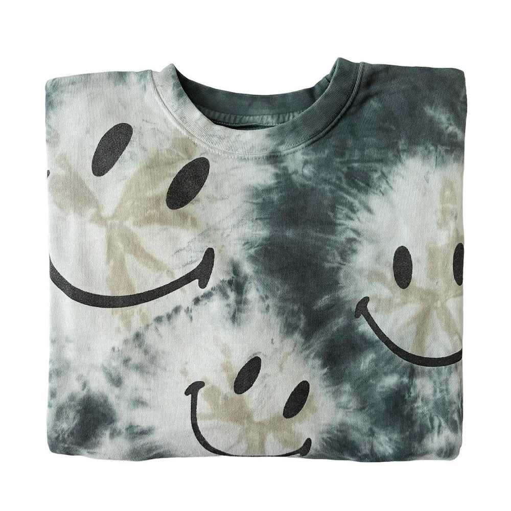 Market Smiley Market Smiley Face All Over Print T… - image 1