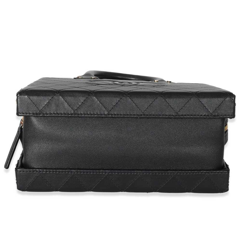 Chanel Chanel 22B Black Quilted Calfskin Vanity Case - Gem