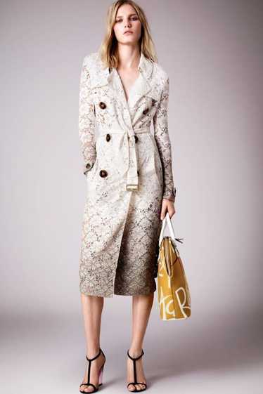 Burberry Prorsum ss2015 resort lace trench coat