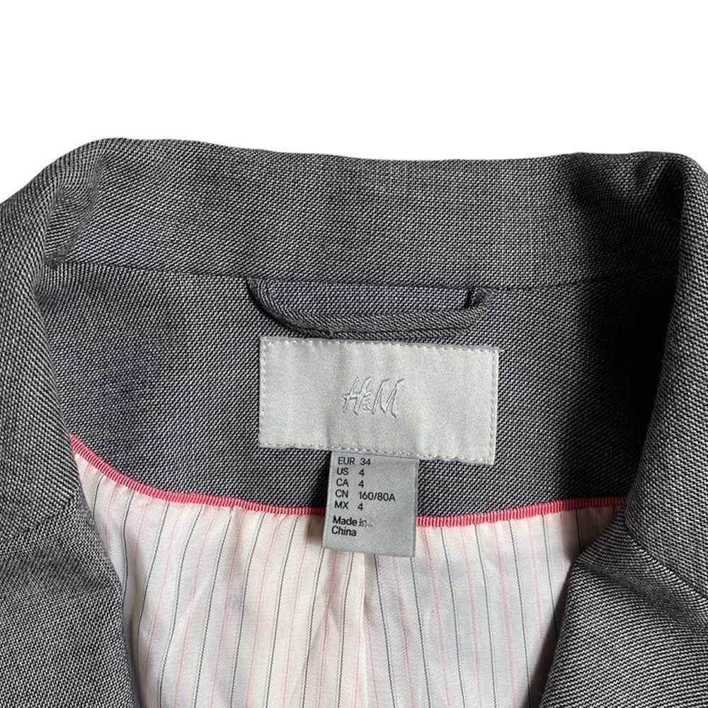 H&M H&M SZ 4 grey single button blazer - image 3