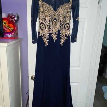 evening gown - image 1