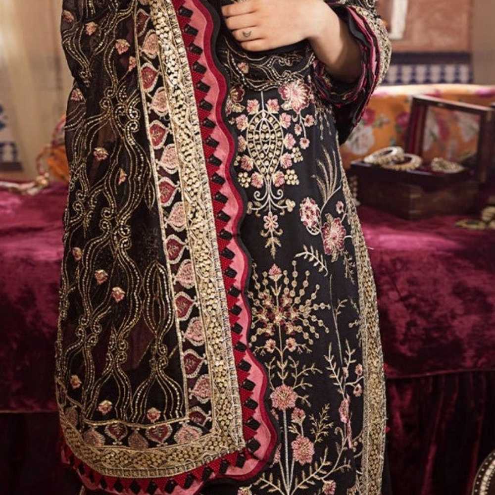 Asim Jofa Pakistani Luxury Lawn Dress - image 2