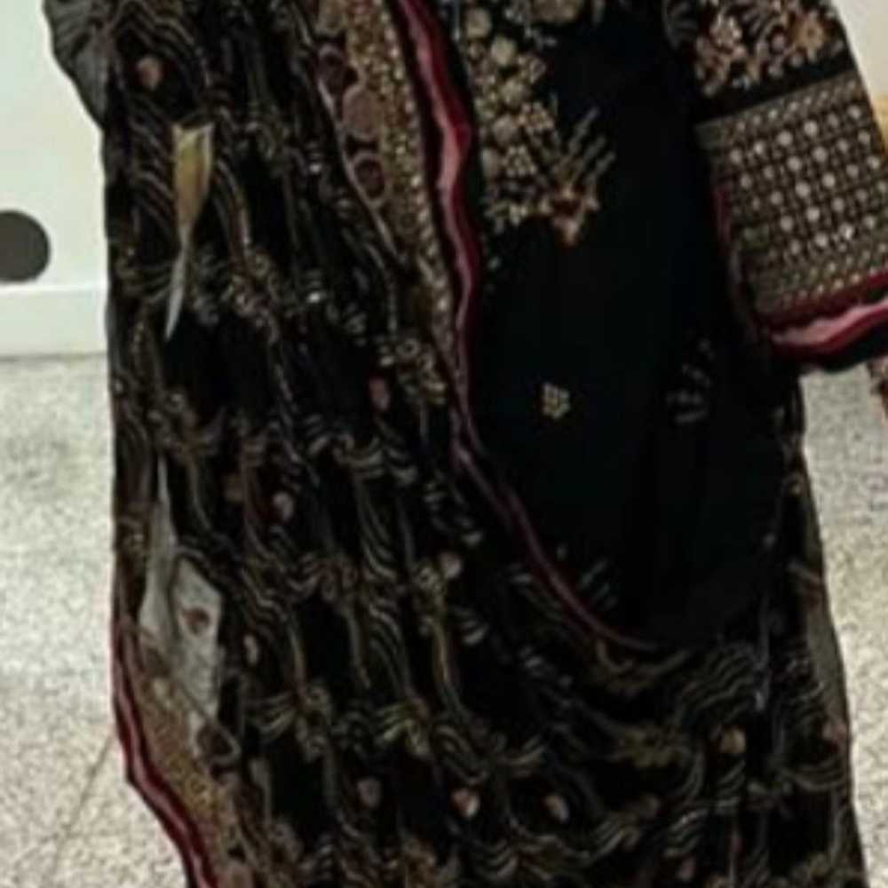 Asim Jofa Pakistani Luxury Lawn Dress - image 9