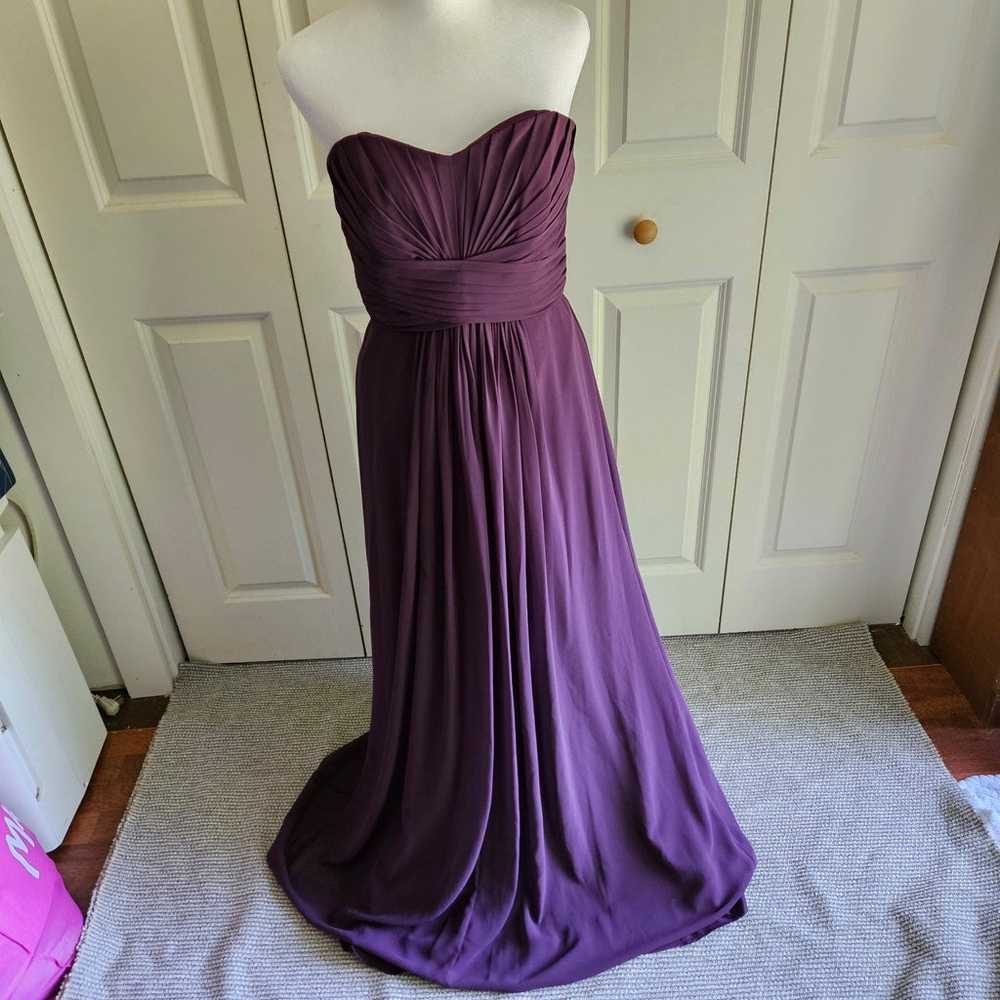 David's Bridal Long Strapless Plum Chiffon Dress … - image 3