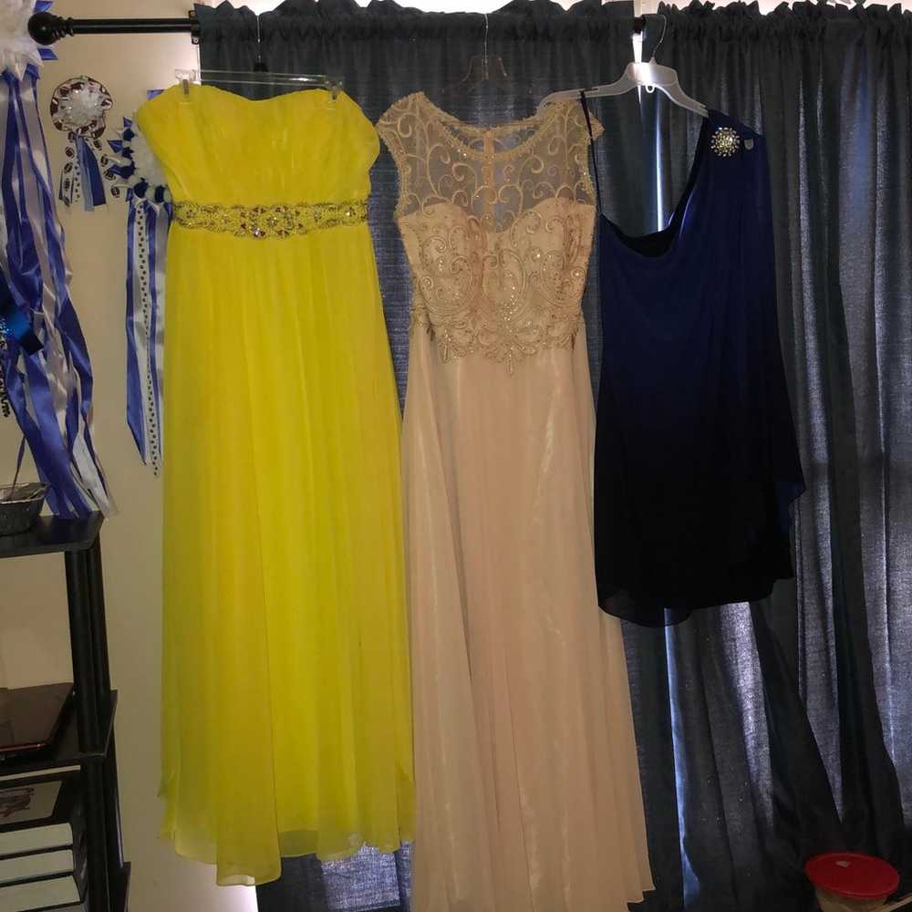 prom dresses - image 10