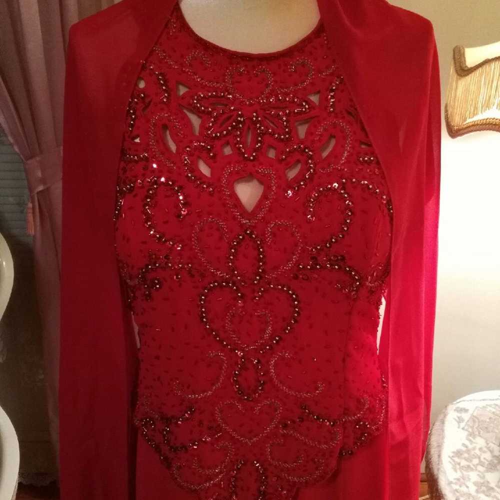 Beautiful Red Beaded Formal Gown W/Scarf - image 6