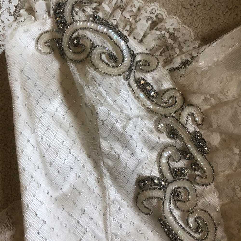 Vintage white lace ruffle sequin dress - image 4