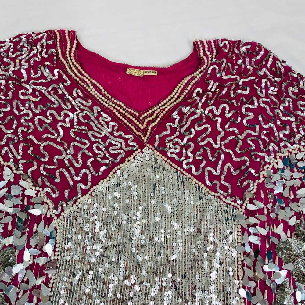 VINTAGE WOMEN BEADED SEQUIN PINK & SILVER DRESS Q… - image 2