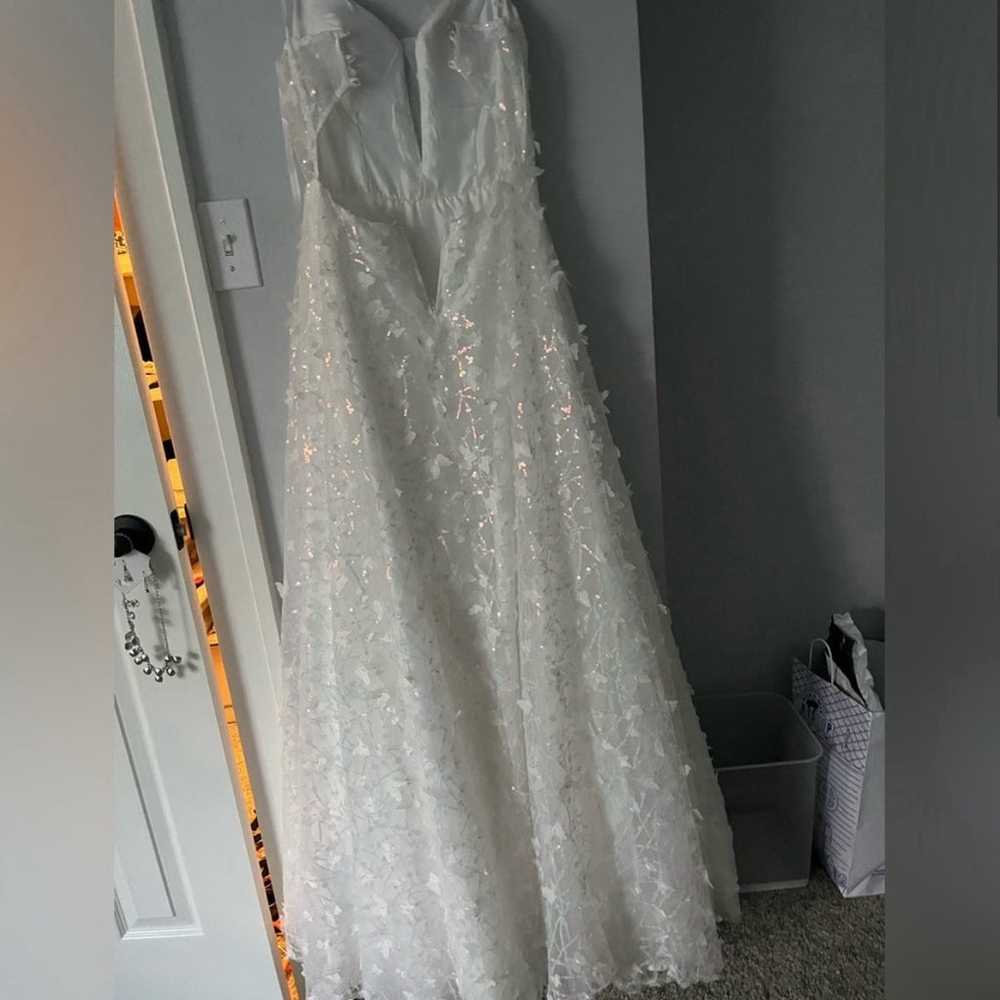 White prom/wedding dress - image 2