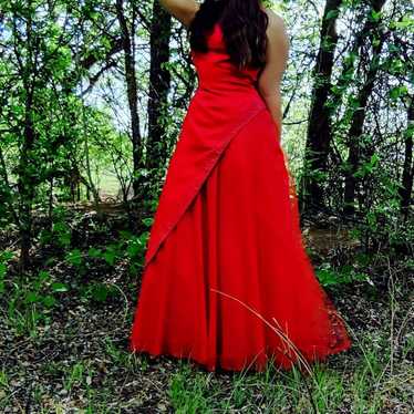 Stunning red prom dress