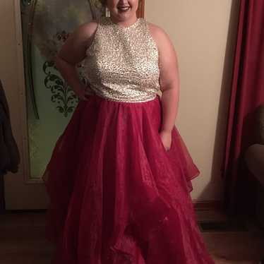 Size XL prom/formal dress - image 1