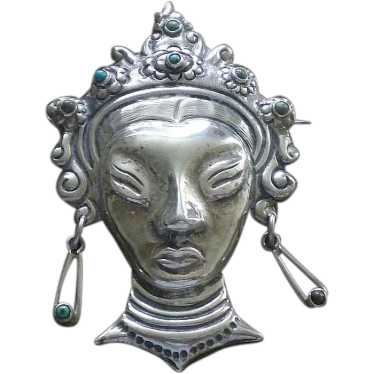 IMPOSING Mexican 1930s Handwrought Repoussé Silver