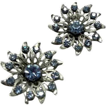 Vintage blue flower rhinestone earrings