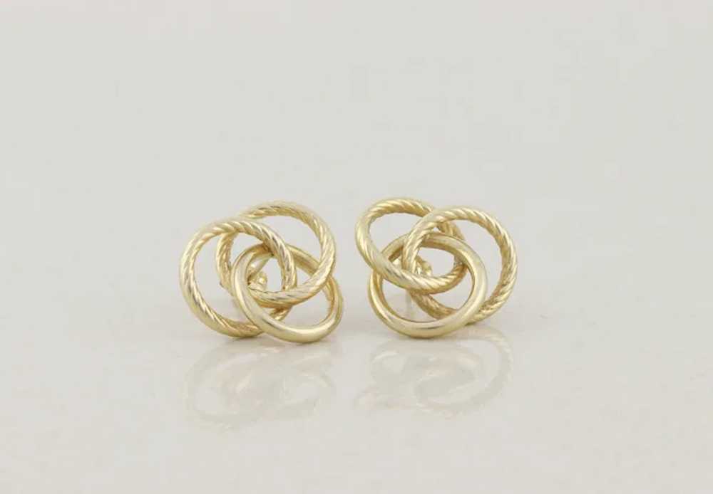 14k Yellow Gold Textured Swirl Knot 3/4" Earrings… - image 7