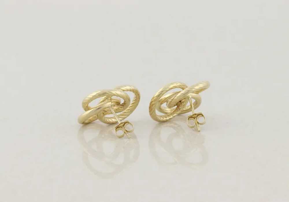 14k Yellow Gold Textured Swirl Knot 3/4" Earrings… - image 8