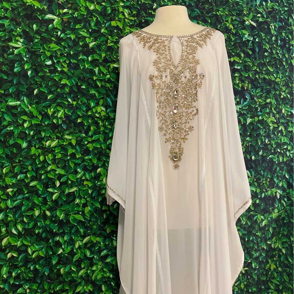 Beutiful long sleeve sheeth gown with beautiful d… - image 1