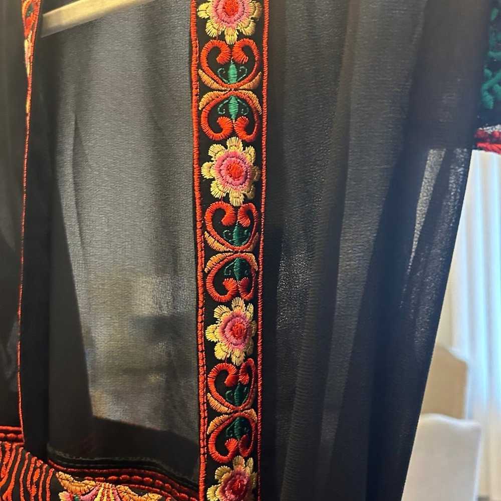 Henna embroidered short sleeve kaftan. Unique des… - image 6
