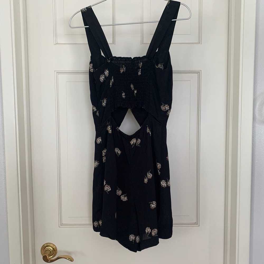 Reformation Dandelion Romper (xs) - image 3