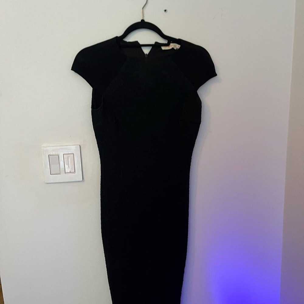 Tory Burch Fitted Bodycon Dress with Subtle Mock … - image 7