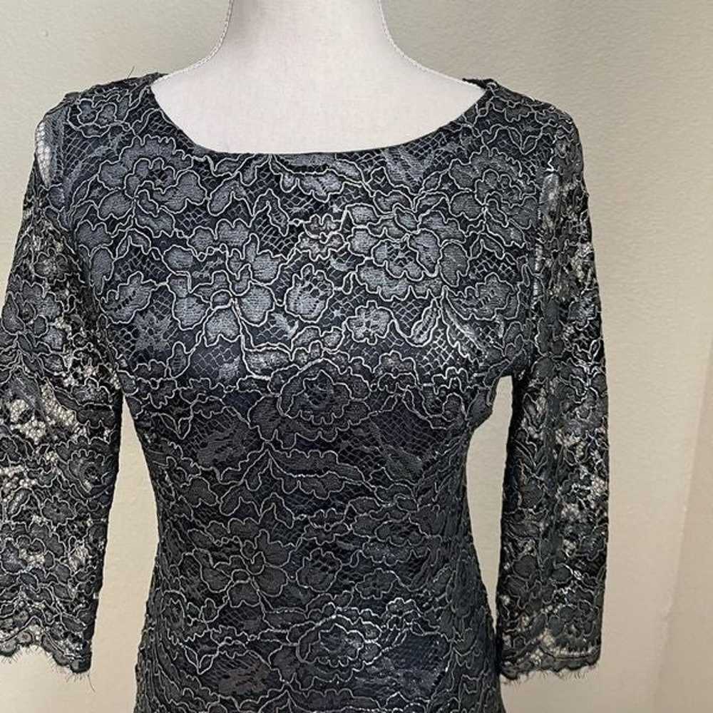 Shoshanna Black and Metallic Lace Sheath Dress Si… - image 10