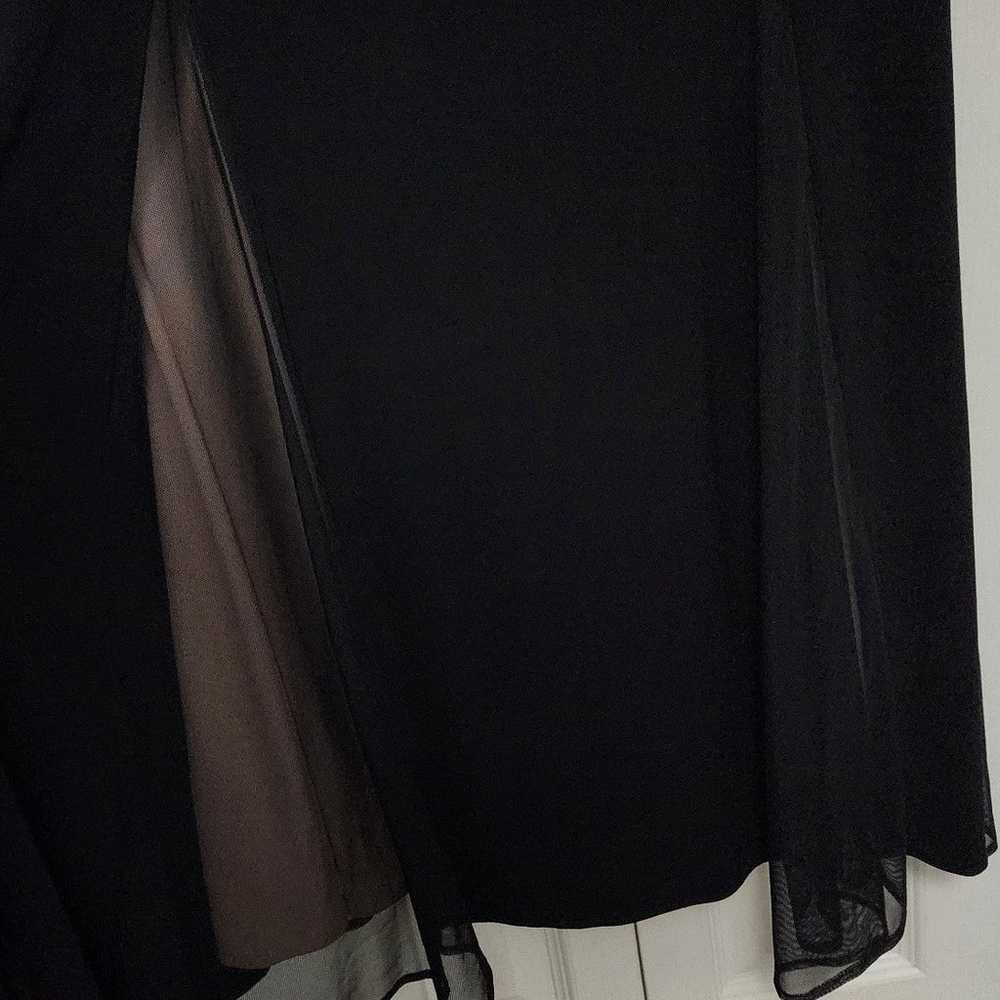 Black and nude formal dress - image 2
