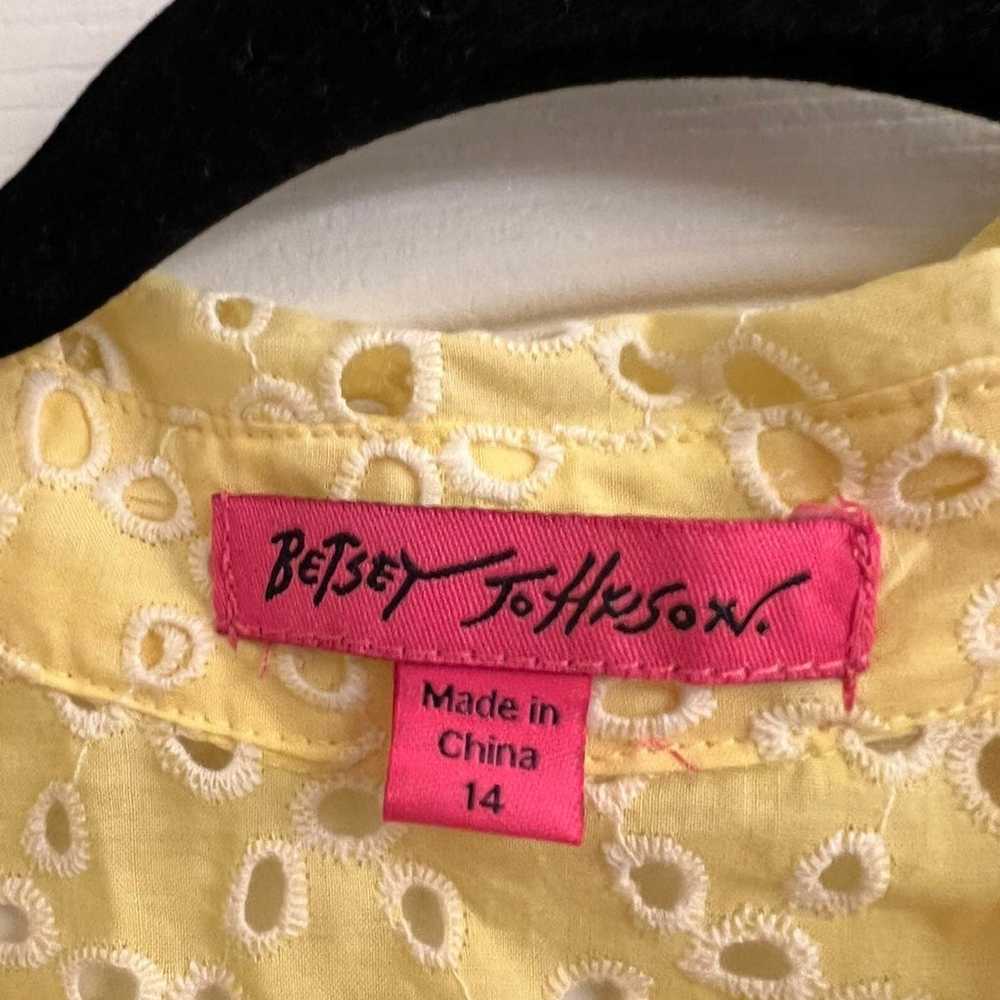 Betsey Johnson Yellow Eyelet Lace Dress - size 14 - image 4