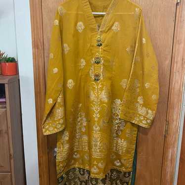 pakistani dresses - image 1