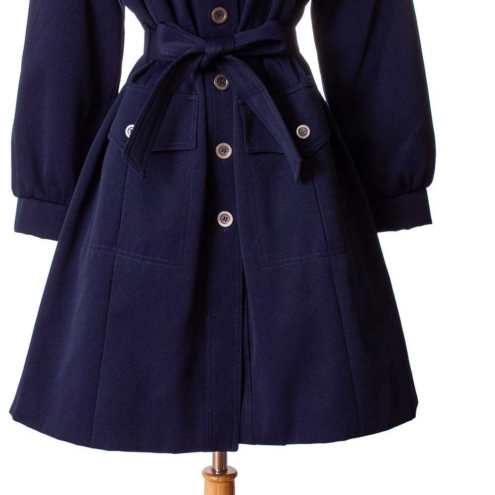 1970s Navy Blue Fitted Raincoat - image 5