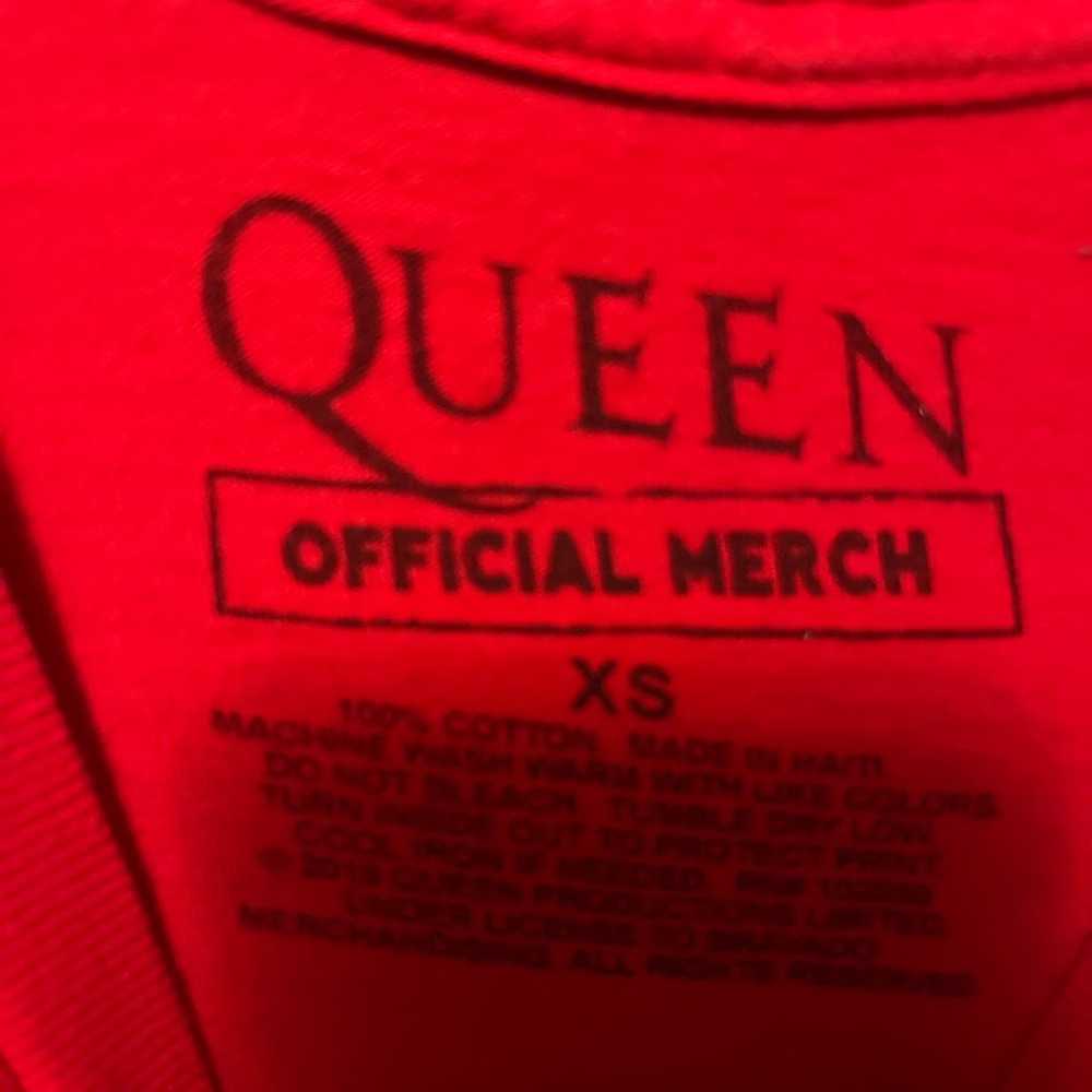 Queen Merch Graphic Tshirt - image 3