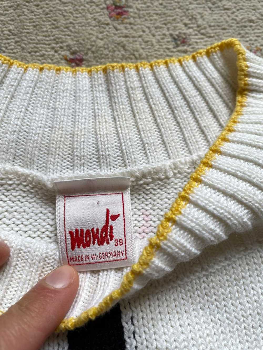 Mondi White abstract knit sweater (38) | Used,… - image 4