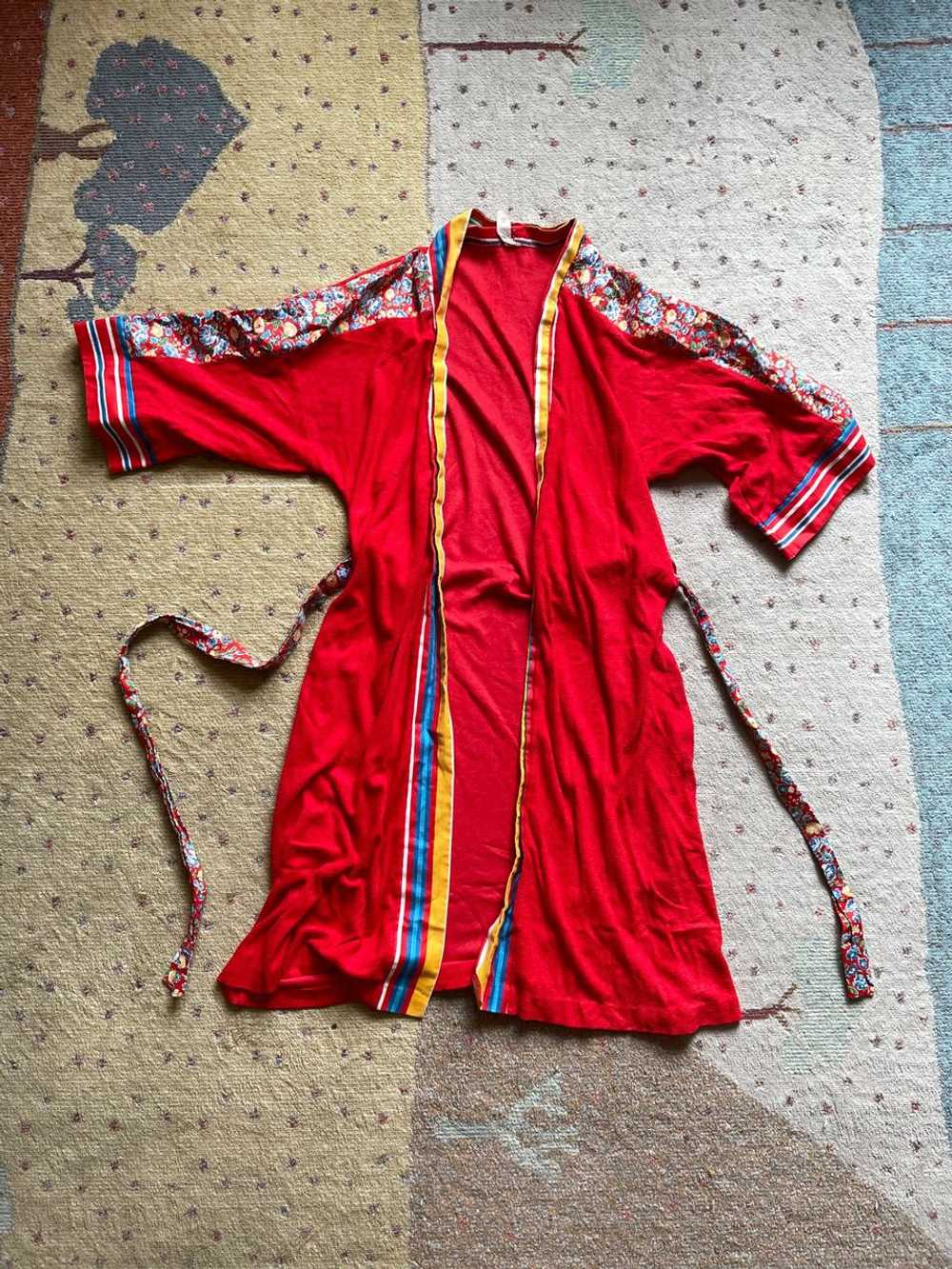 Berkleigh Juniors Cherry red floral trim robe (XS… - image 1