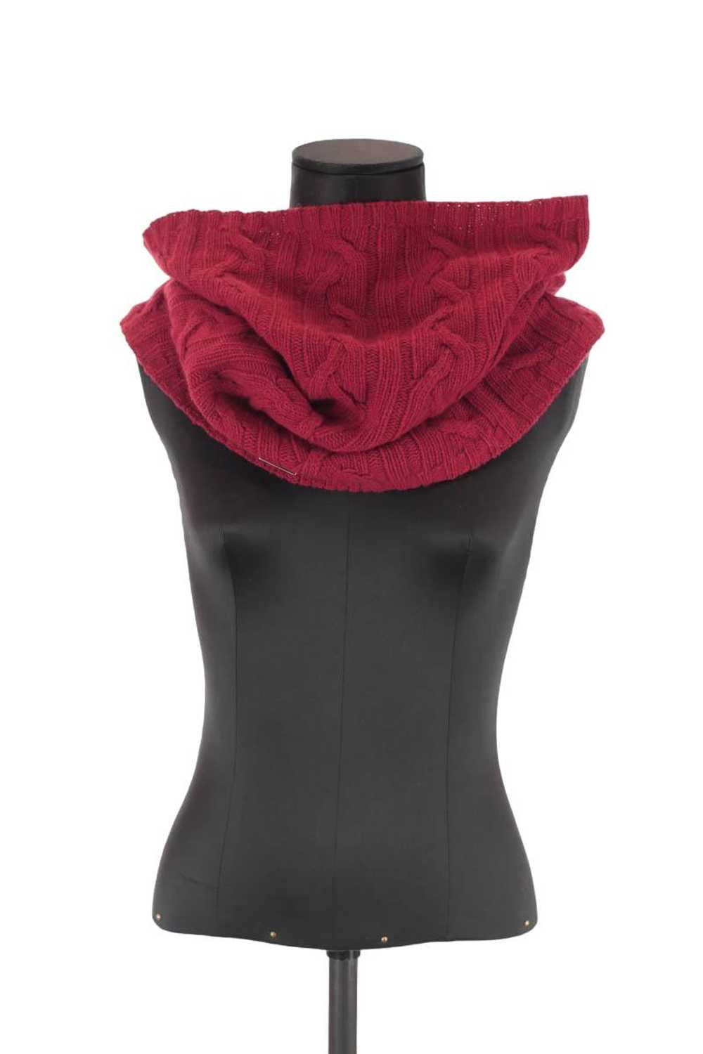 Circular Clothing Foulard Col Max Mara rouge. Mat… - image 1