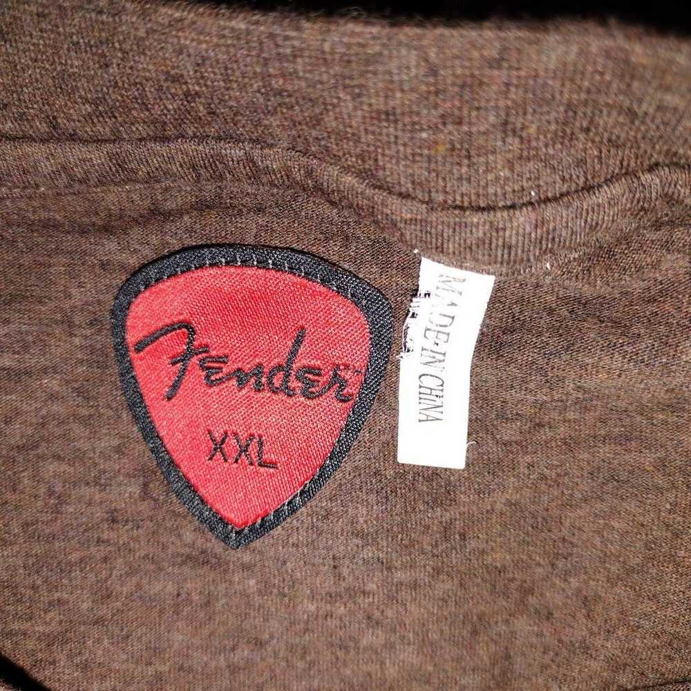 Fender guitar shirt. - image 8