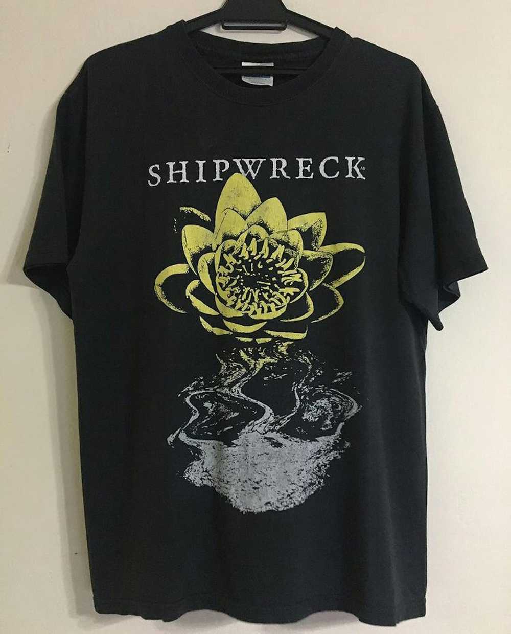 Band Tees Punk Band Shipwreck T-shirt - image 1