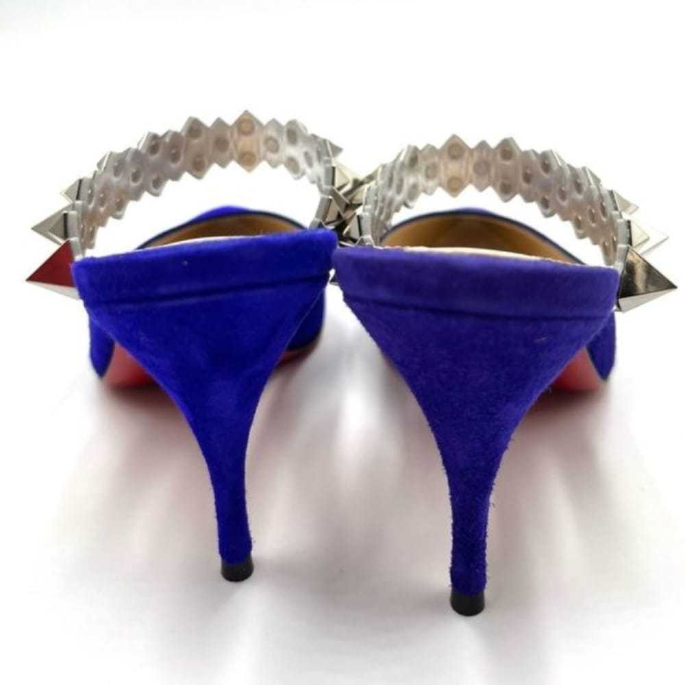 Christian Louboutin Velvet heels - image 4