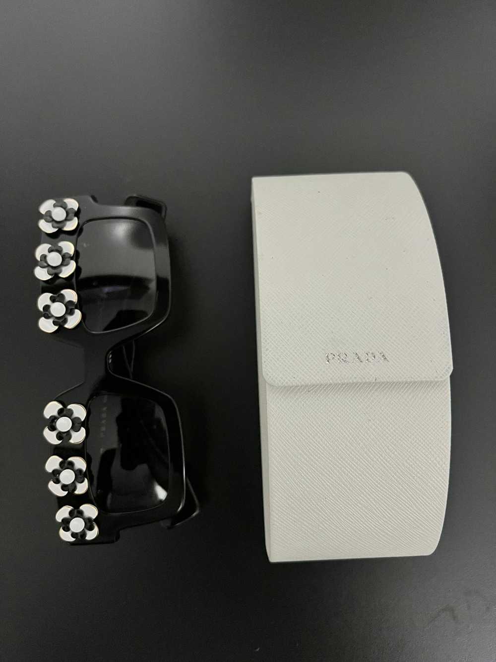 Prada Prada Flower Square sunglasses* - image 1