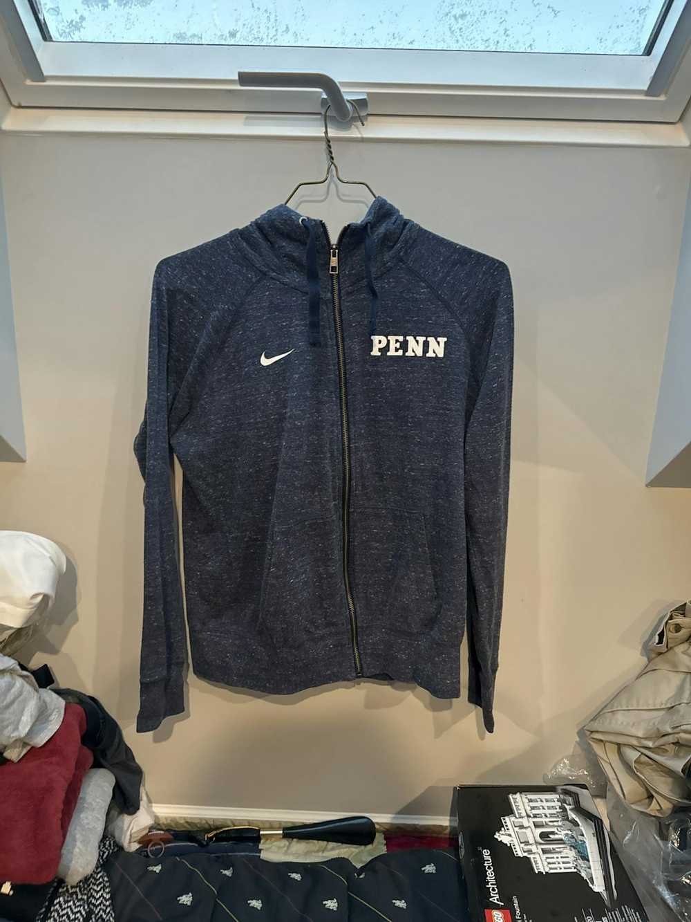 Nike × Streetwear Navy Blue Long Sleeve Penn Hood… - image 1