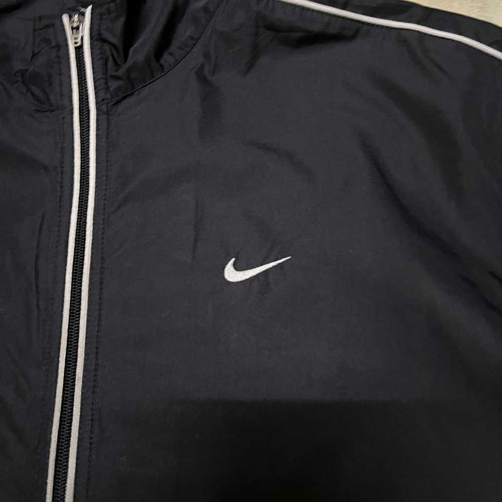 Nike × Streetwear × Windbreaker Nike Small Logo Z… - image 5