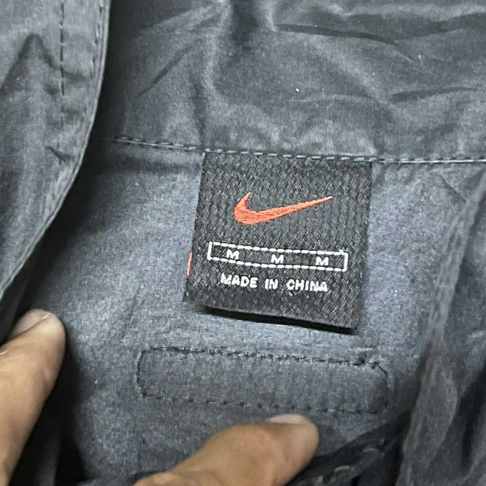 Nike × Streetwear × Windbreaker Nike Small Logo Z… - image 7