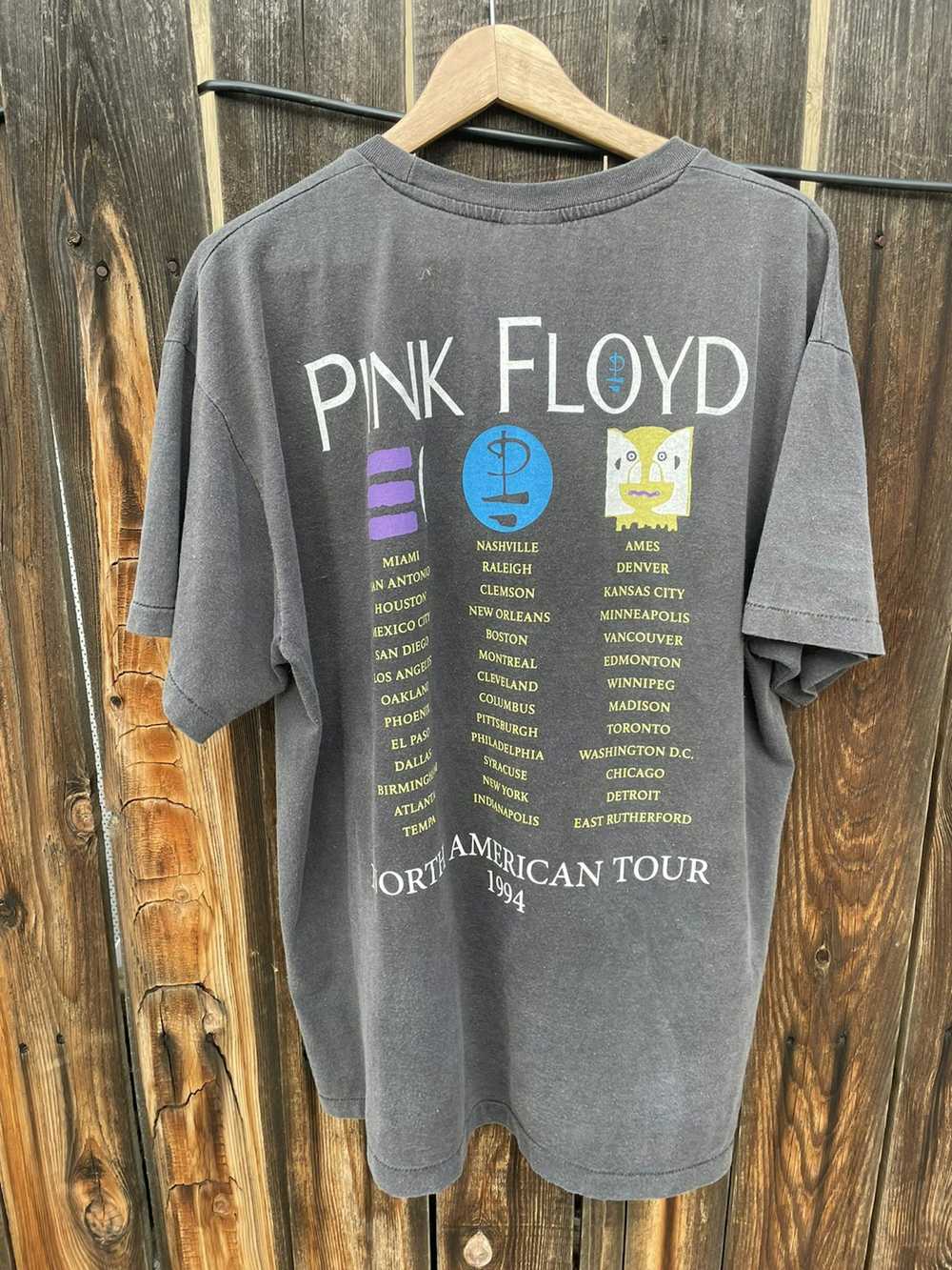 Vintage 1994 Pink Floyd Band Tee - image 2