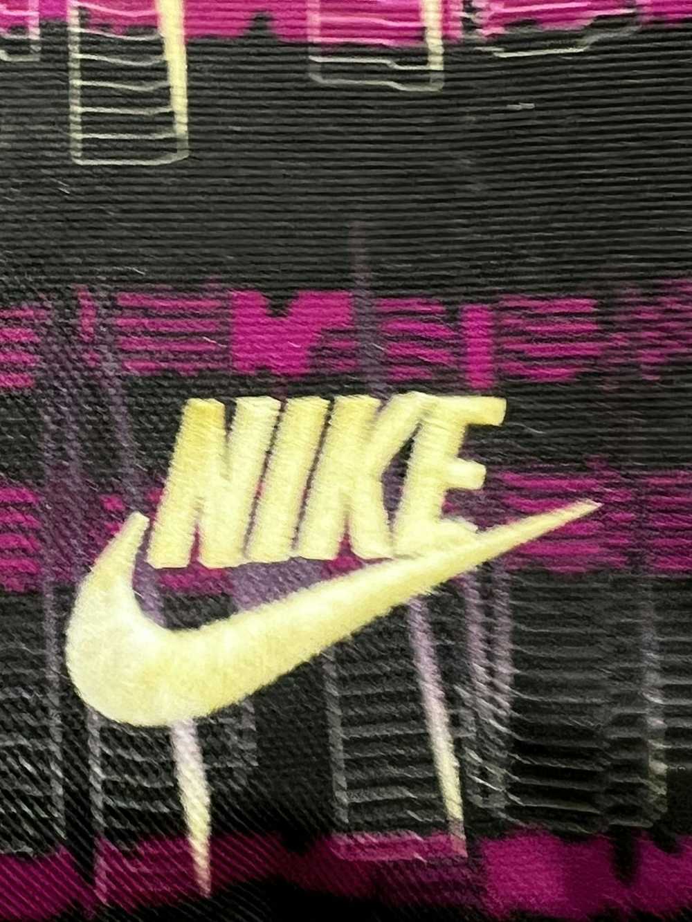 Nike × Streetwear × Vintage Nike All Over Print S… - image 2