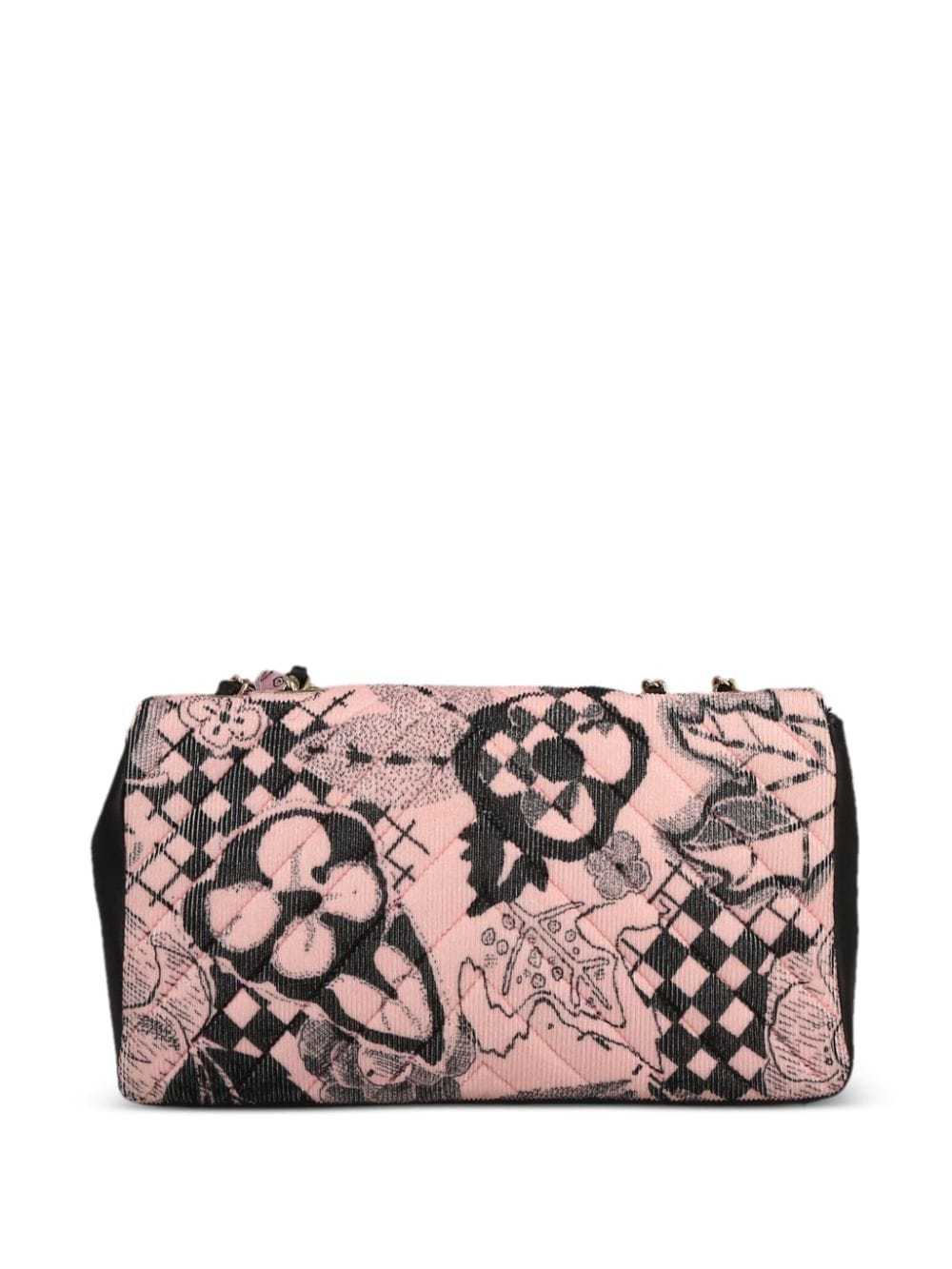 CHANEL Pre-Owned 2010s graphic-print shoulder bag… - image 2