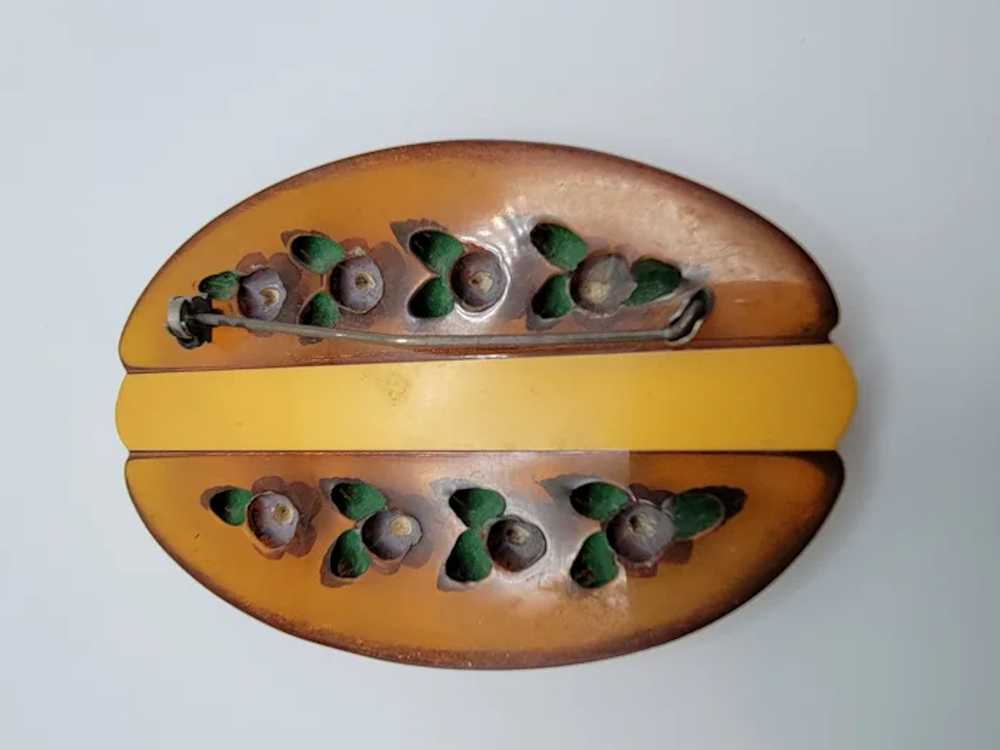 Reverse Carved Bakelite Brooch - image 2