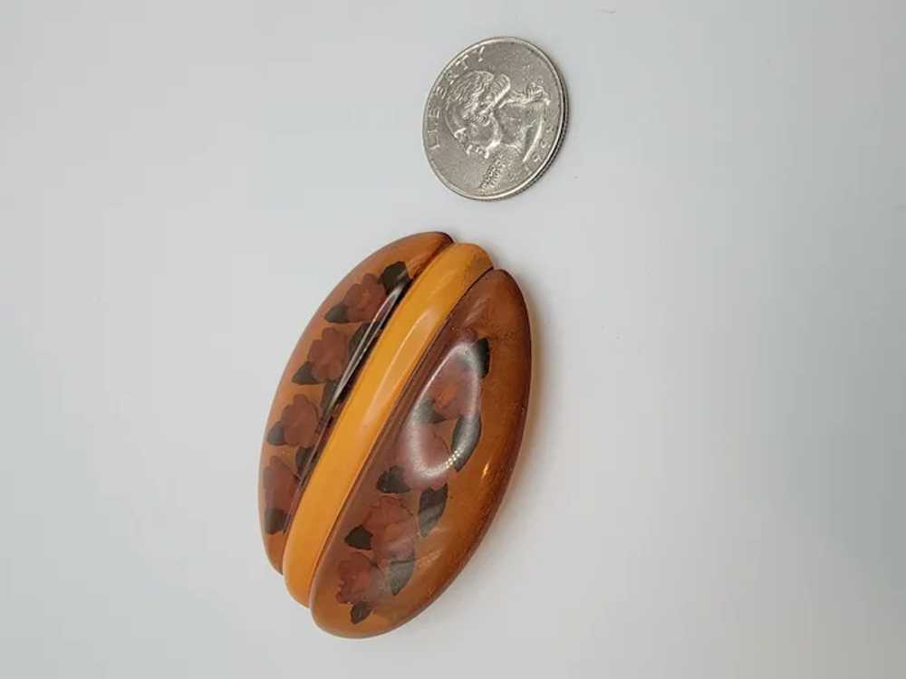 Reverse Carved Bakelite Brooch - image 4