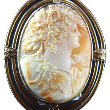 XXLarge 10k Solid Gold Art Deco Cameo Brooch Pend… - image 1